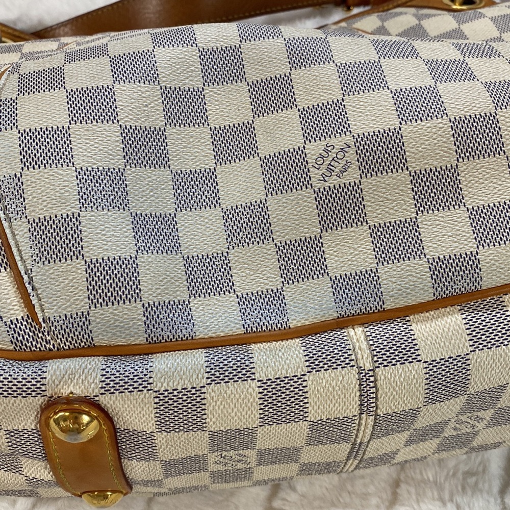Authentic Louis Vuitton Galliera PM Damier Azur in cream blue with gold hardware - Picture 11 of 16